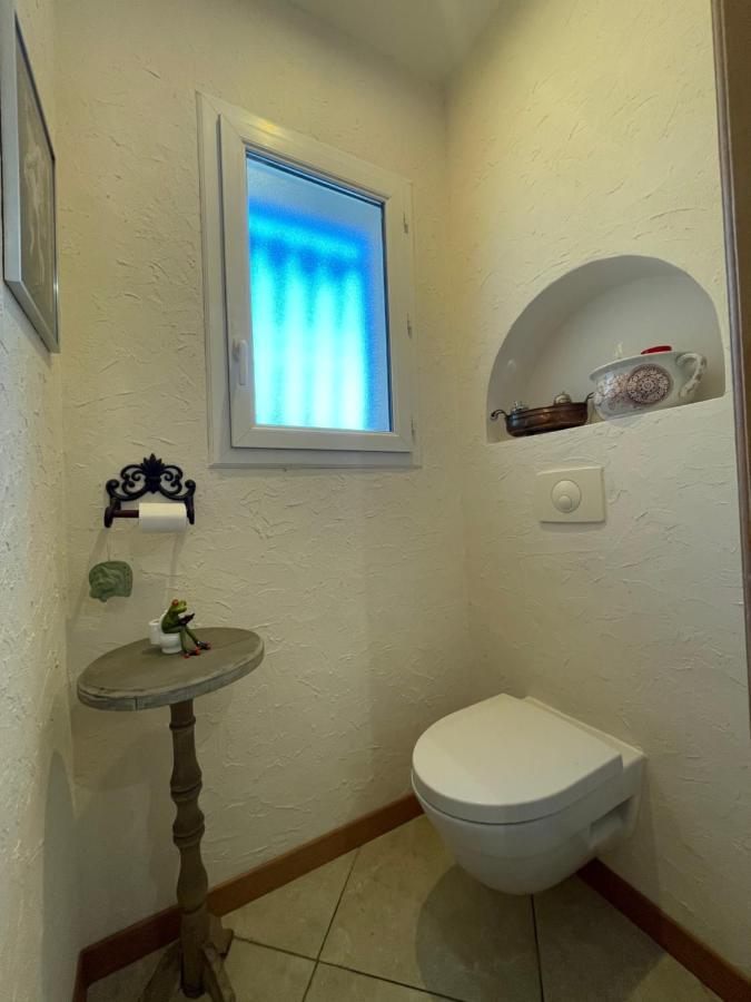 Le Calme De La Garrigue Bed & Breakfast Russan Exterior foto